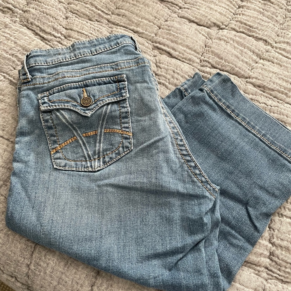 Kut from the Kloth denim pedal pushers